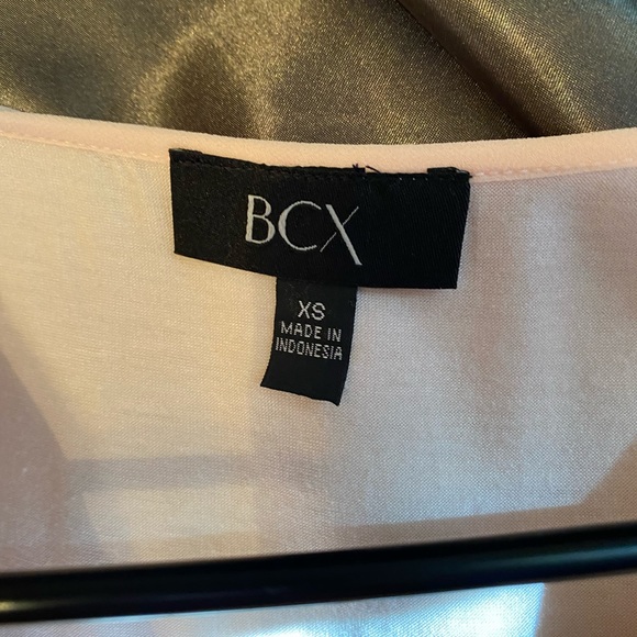 Pink top - Picture 4 of 4